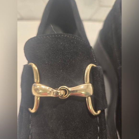 Rizzoli Woman’s Black Suede Slip On Loafers With Gold Buckle Size 6.5 - 39 - Picture 2 of 9